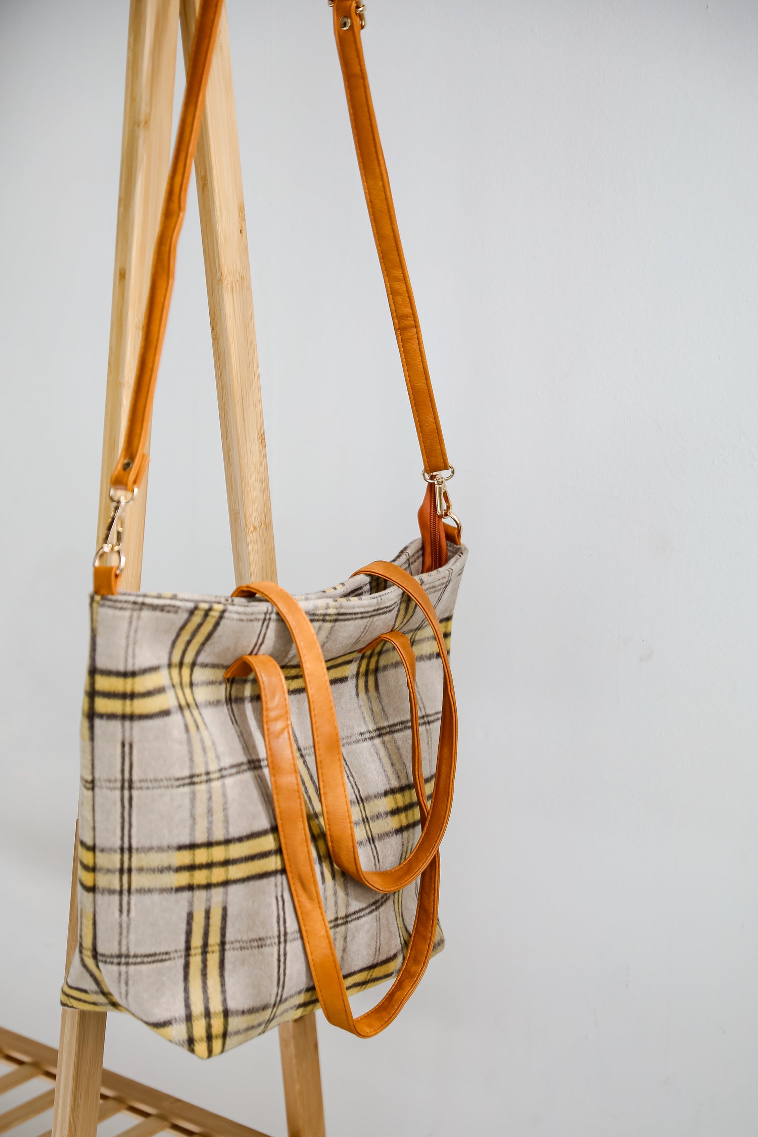 Tasteful Aesthetic Beige Plaid Tote Bag