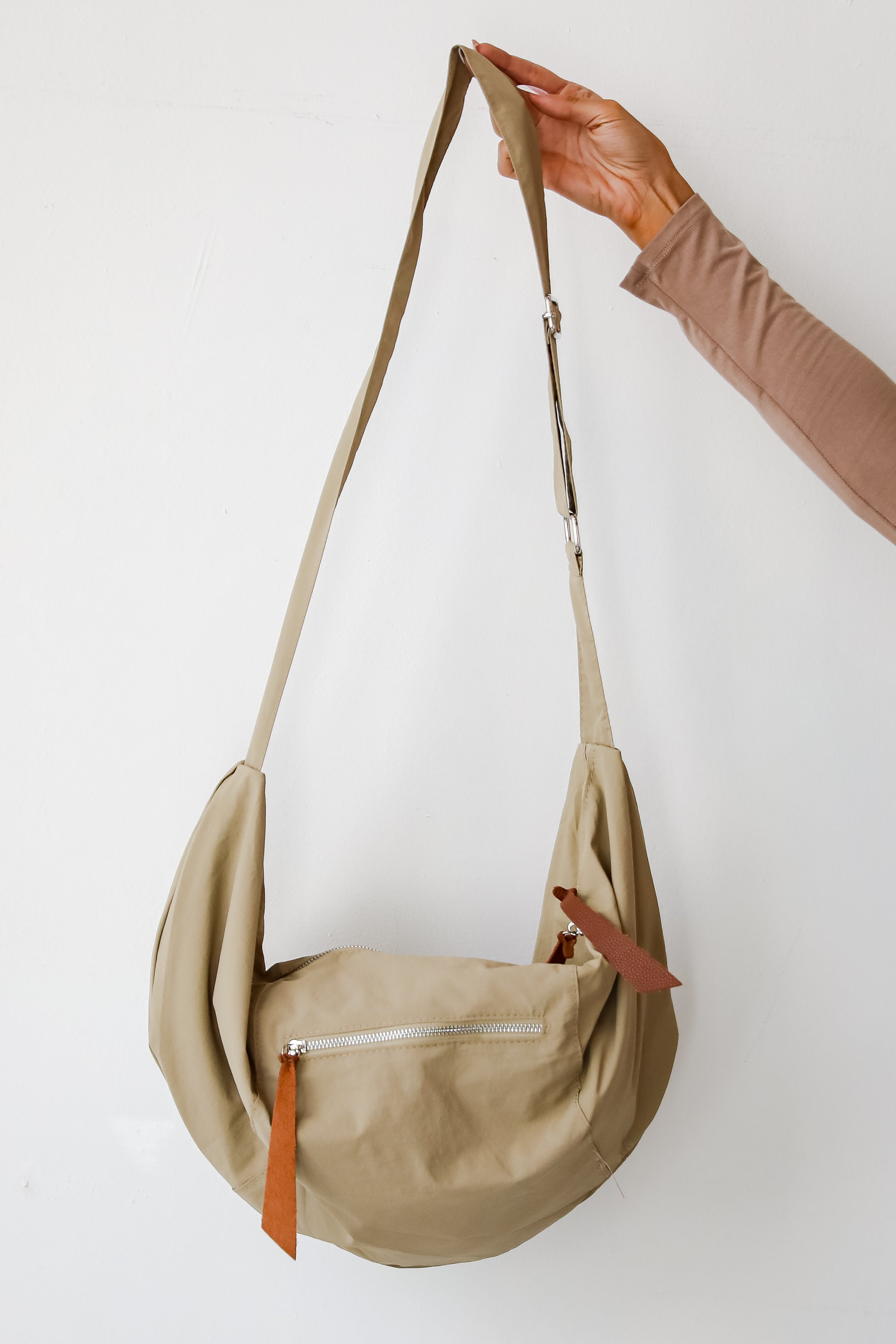 City Moves Sling Bag