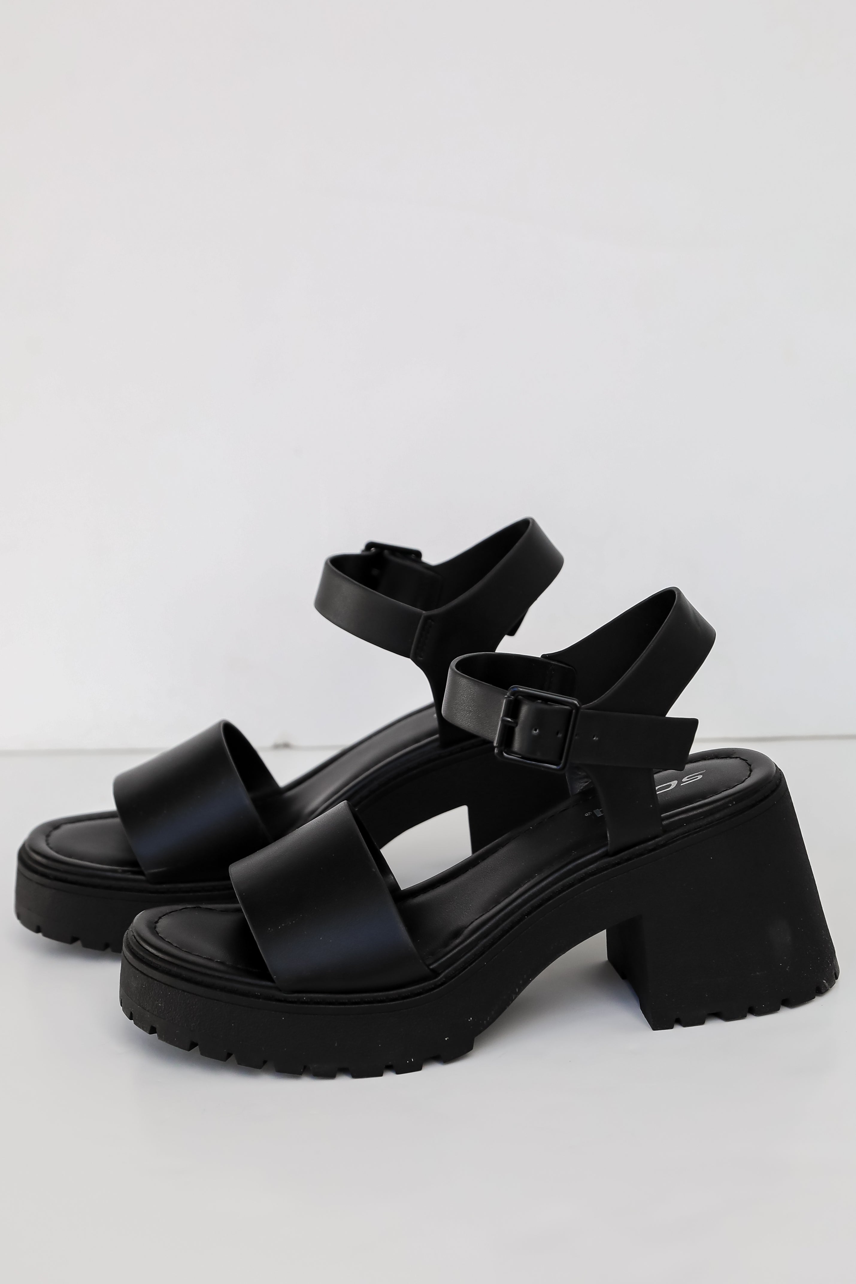 black shoes for women