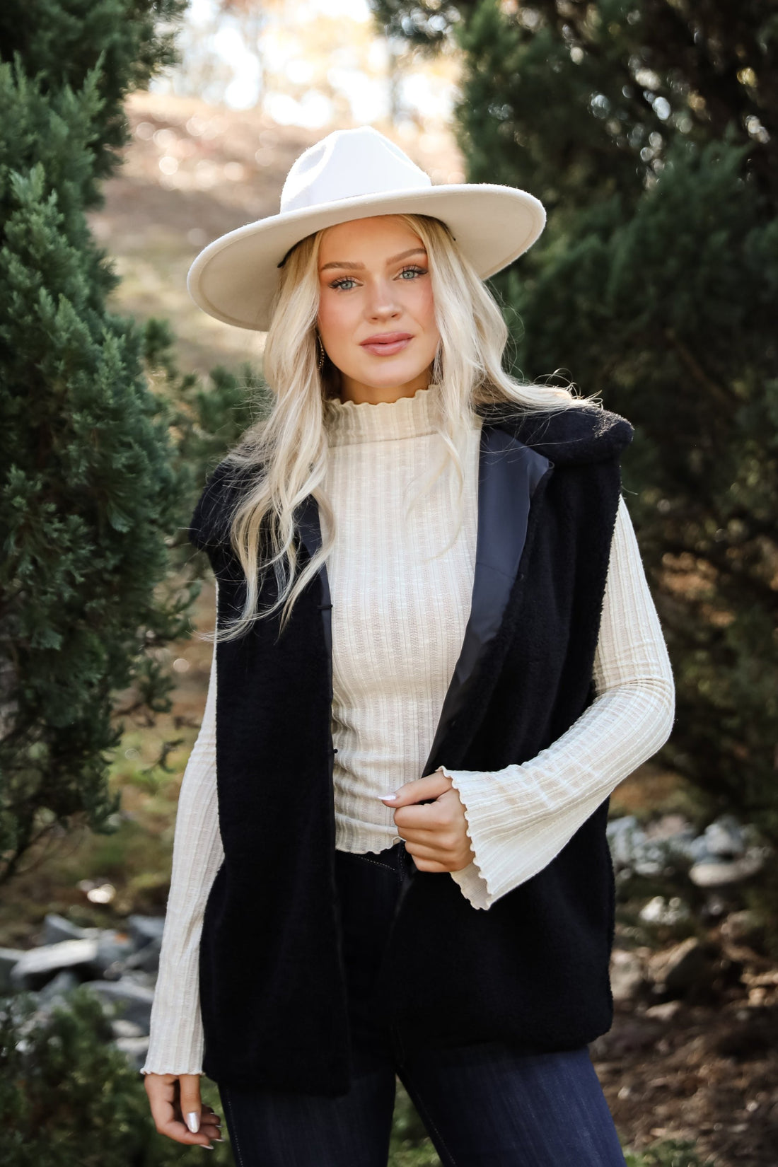 Coziest Crush Black Sherpa Vest