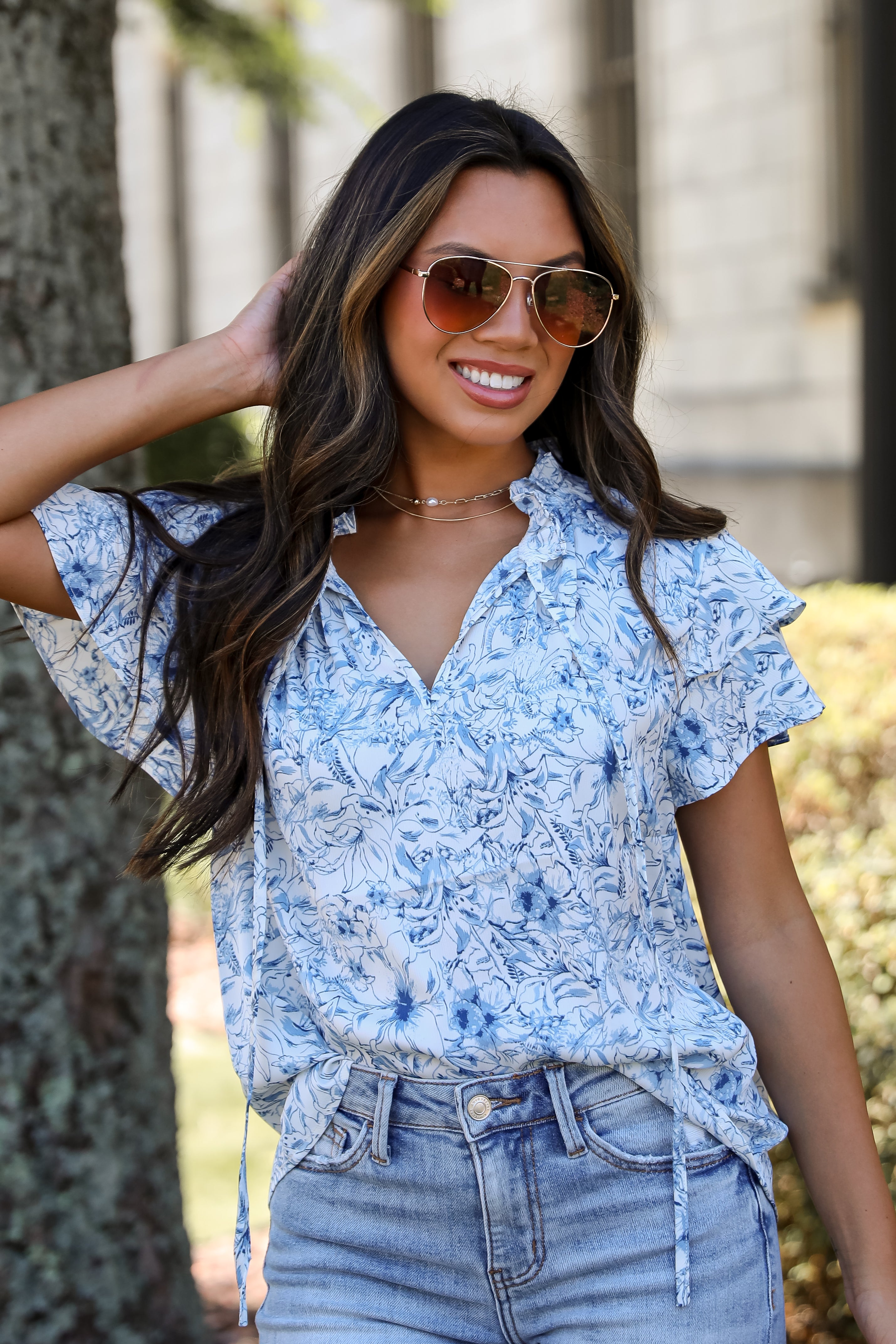 Exceedingly Elegant Blue Floral Blouse