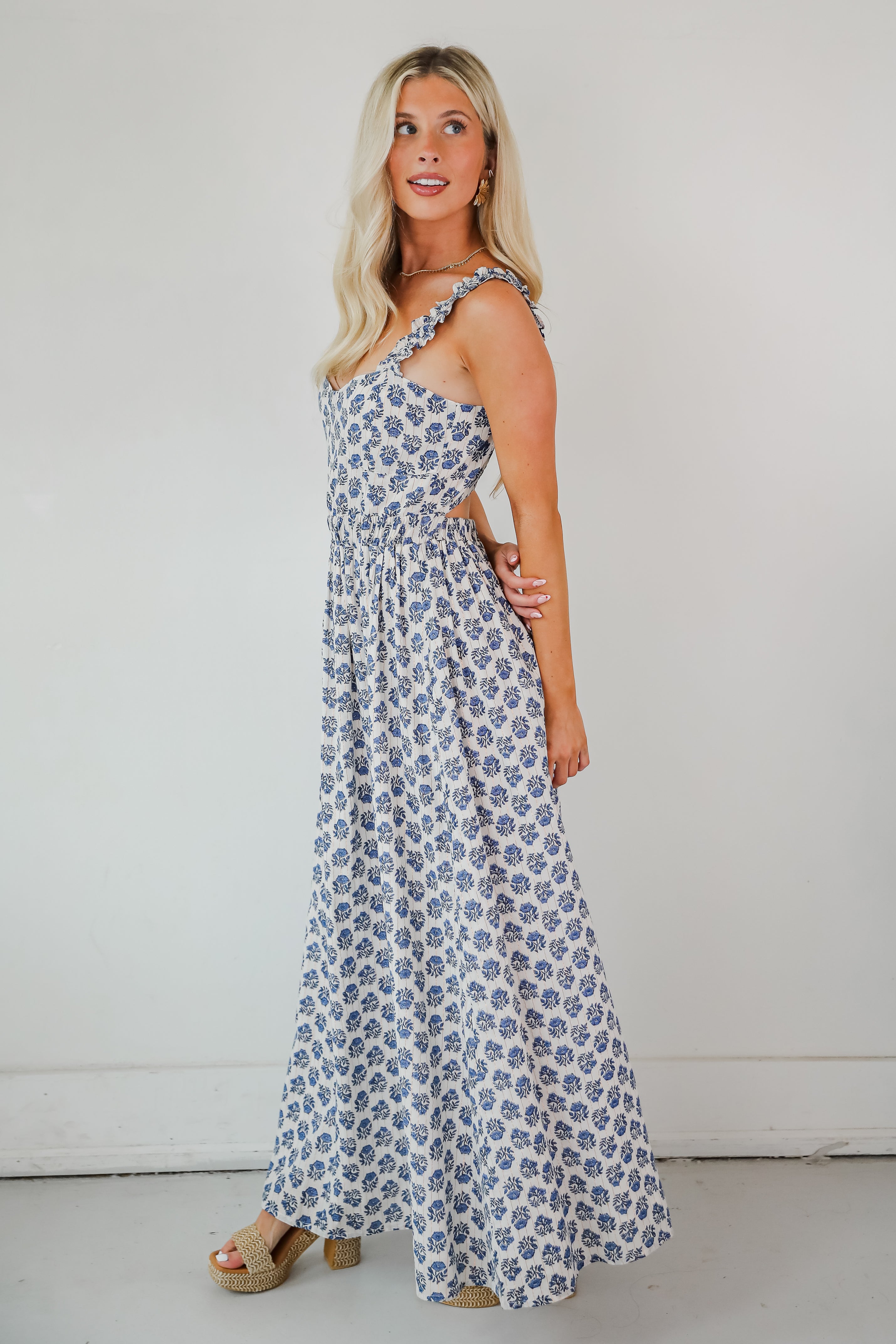 Stunning Element Blue Floral Maxi Dress