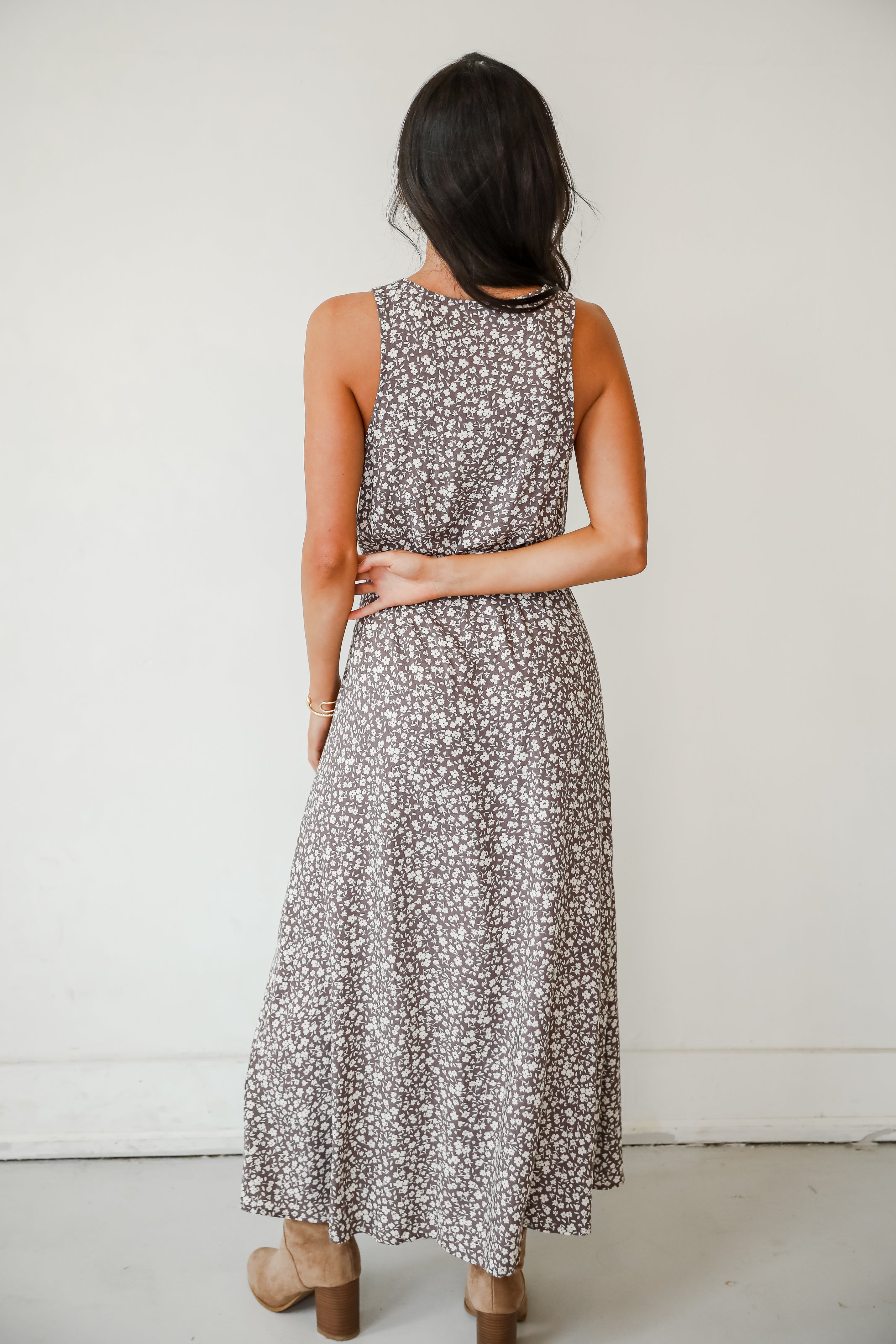 Elegant Admiration Brown Floral Maxi Dress