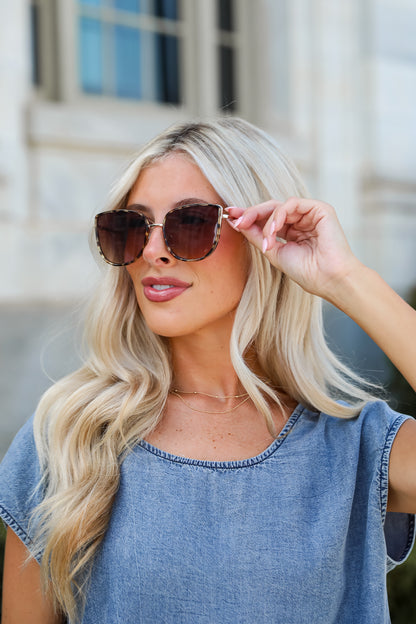 Edgy Intention Tortoise Cat Eye Sunglasses