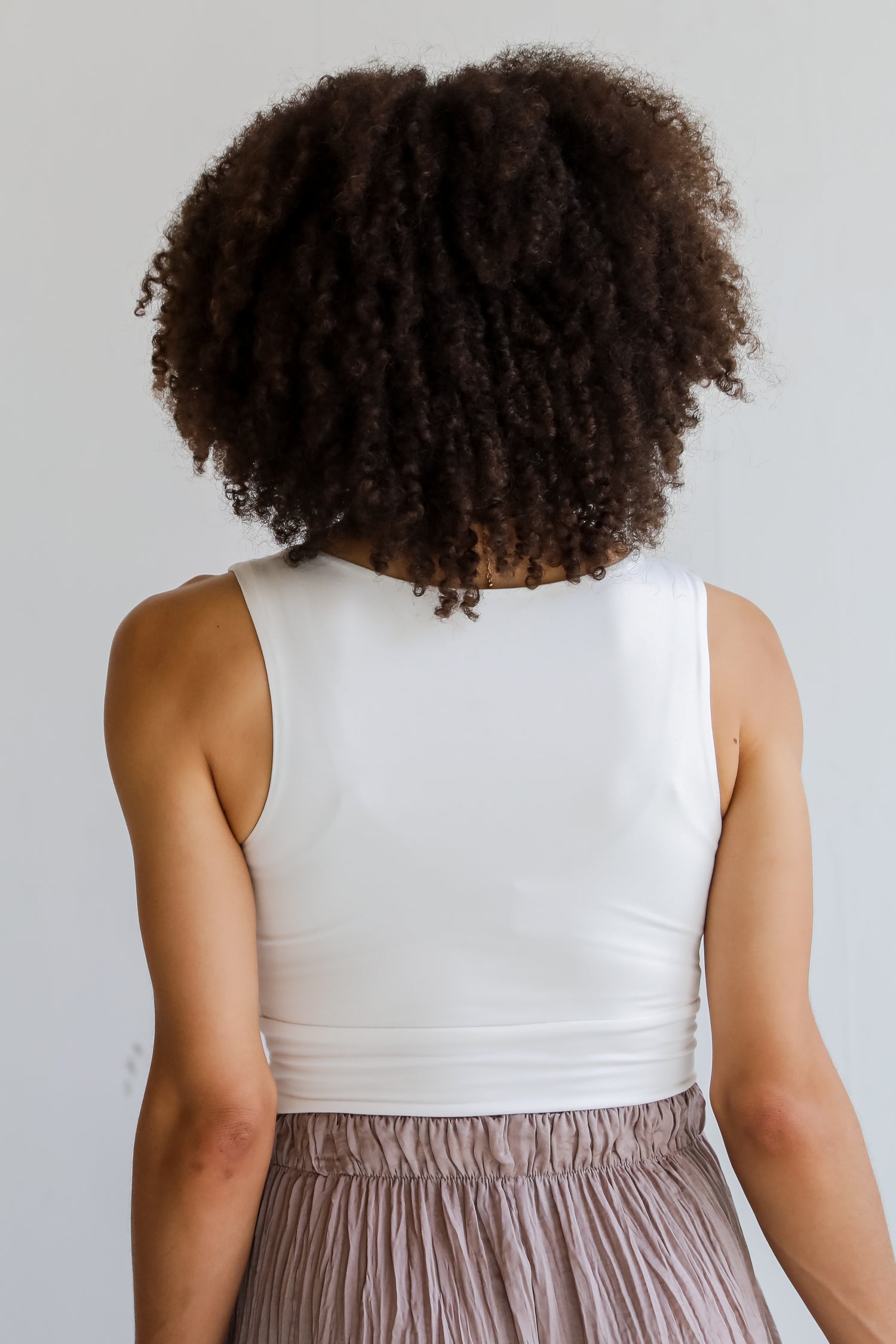 Brielle Everyday White Cropped Tank