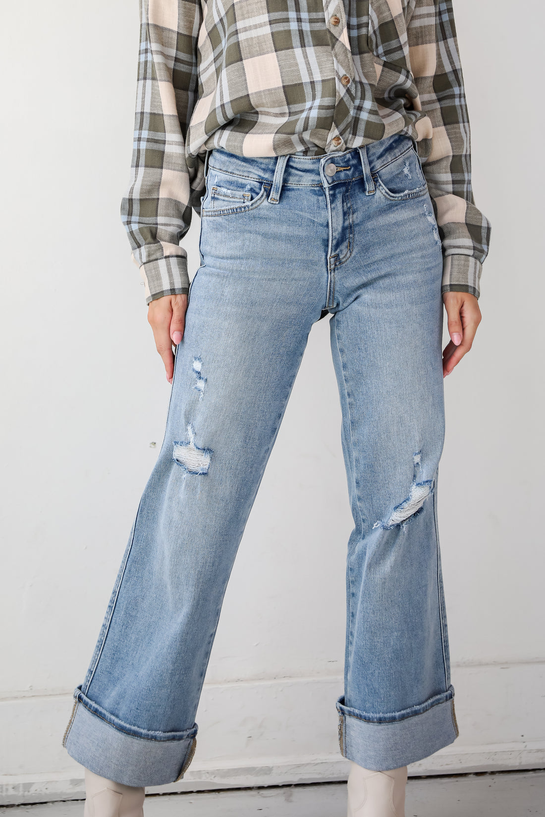 Maggie Light Wash Mid-Rise Cuffed Ankle Wide Jeans