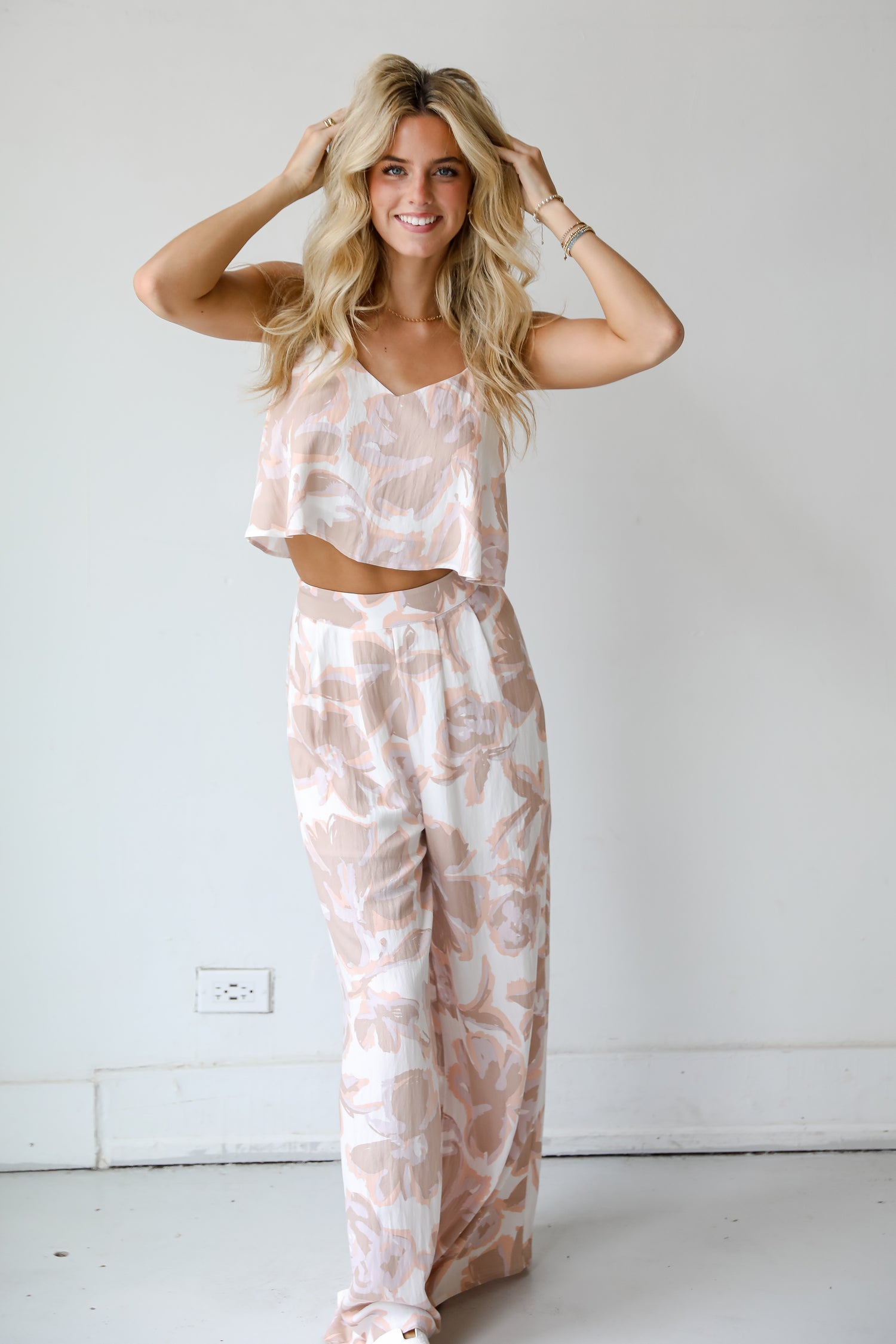 Wondrous Charm White Floral Pants