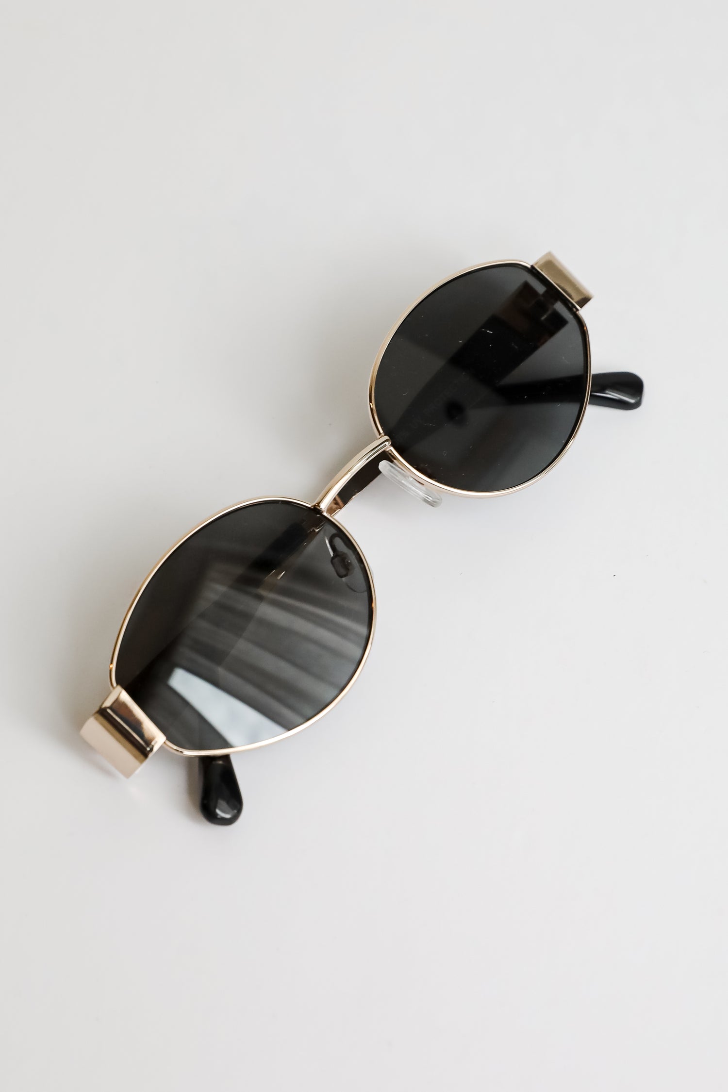 Icon Attitude Gold Oval Sunglasses