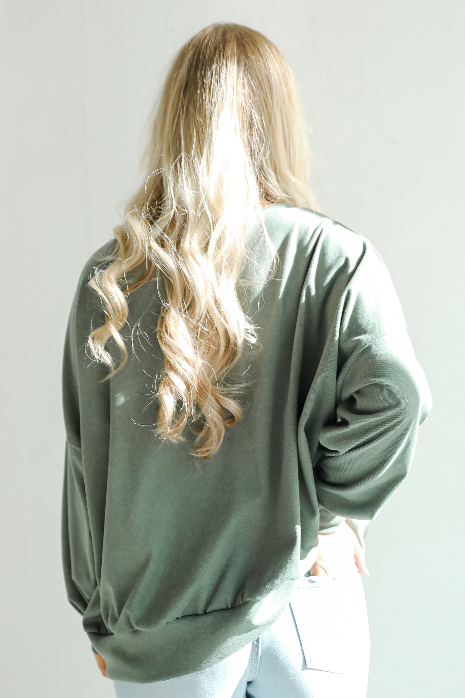 Leisure Essential Oversized Pullover