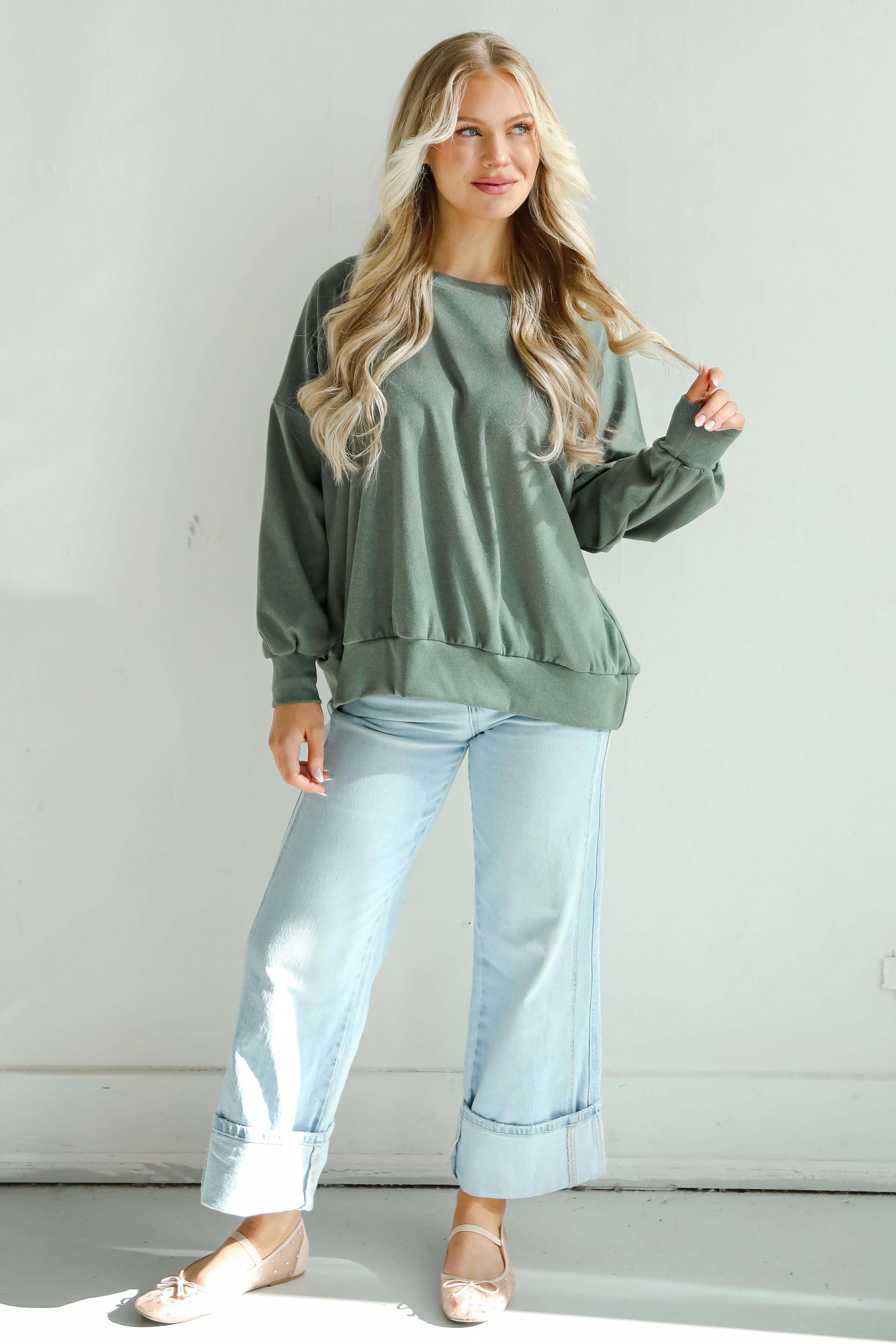 Leisure Essential Oversized Pullover