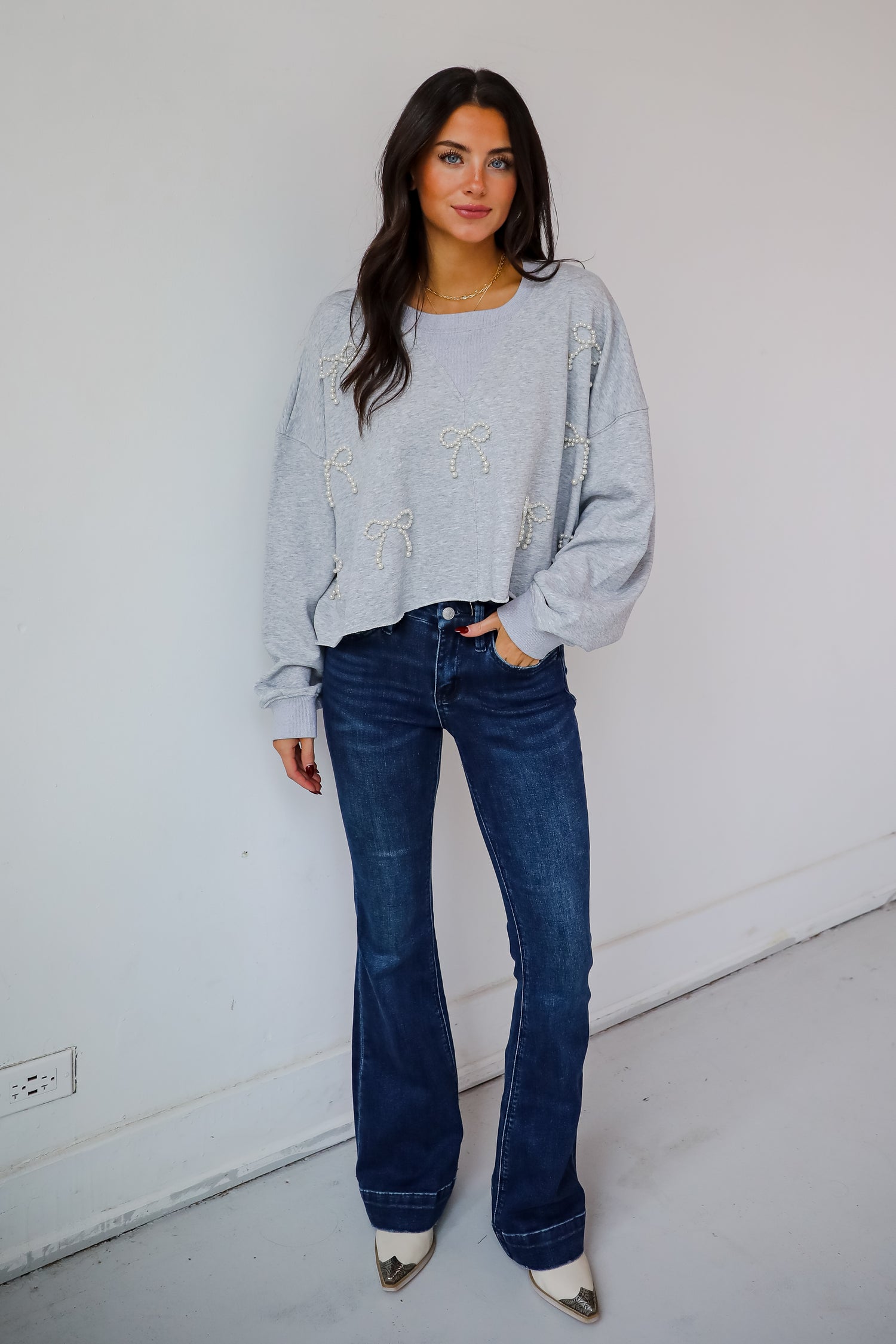 Dazzling Warmth Pearl Bow Cropped Pullover