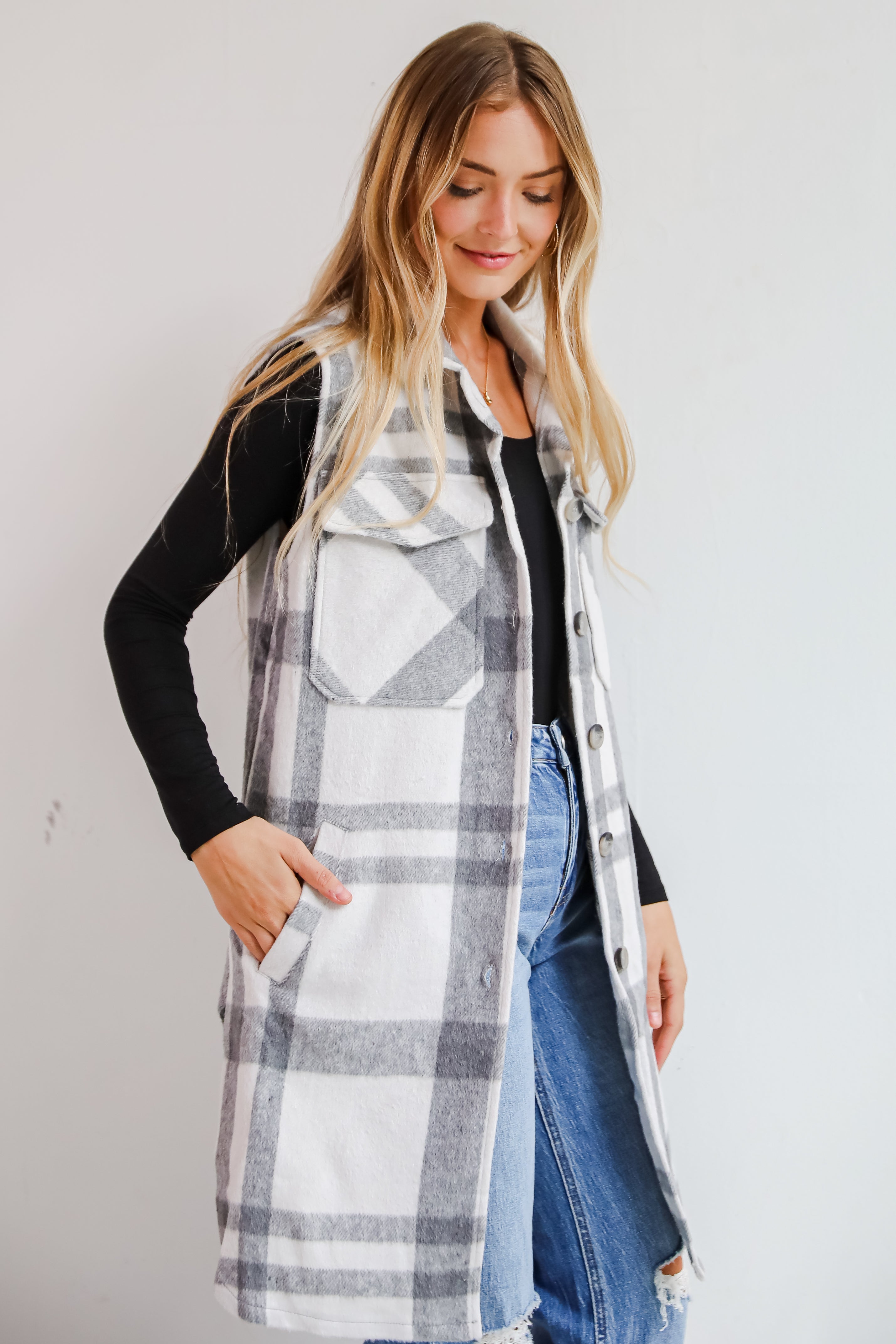 Sophisticatedly Cozy Plaid Longline Vest