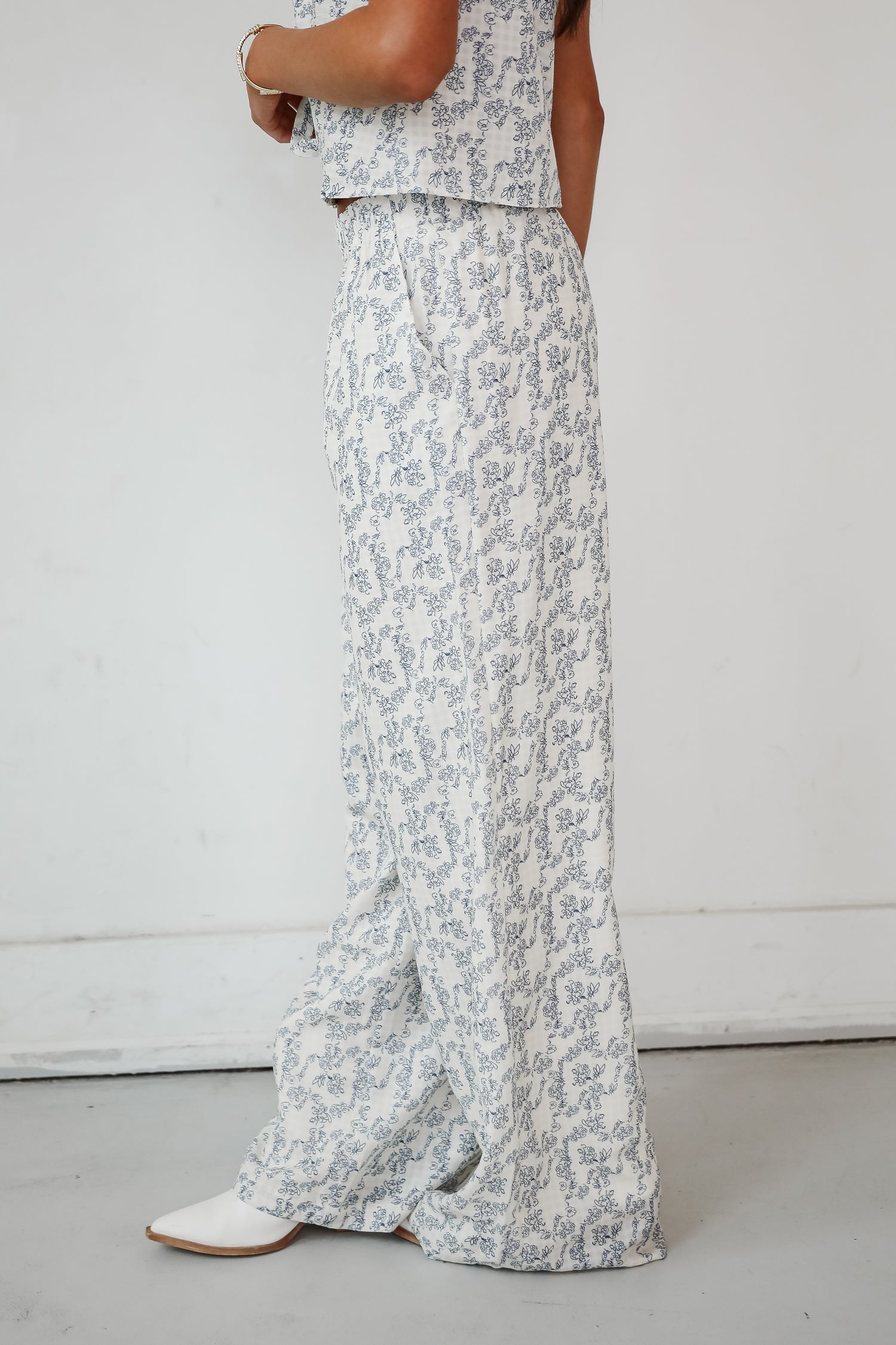 Effortlessly Abloom Ivory Floral Wide Leg Pants