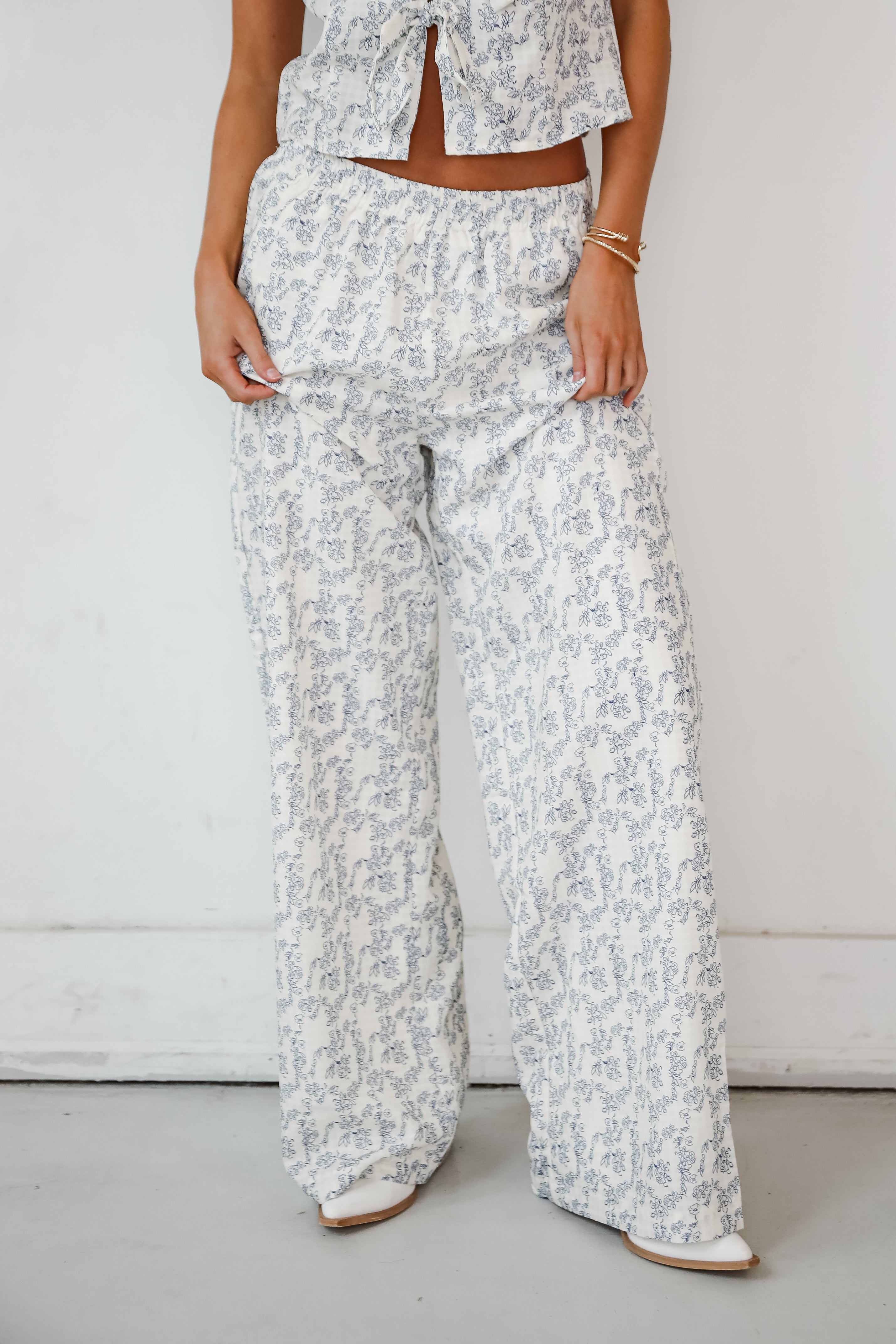 Effortlessly Abloom Ivory Floral Wide Leg Pants