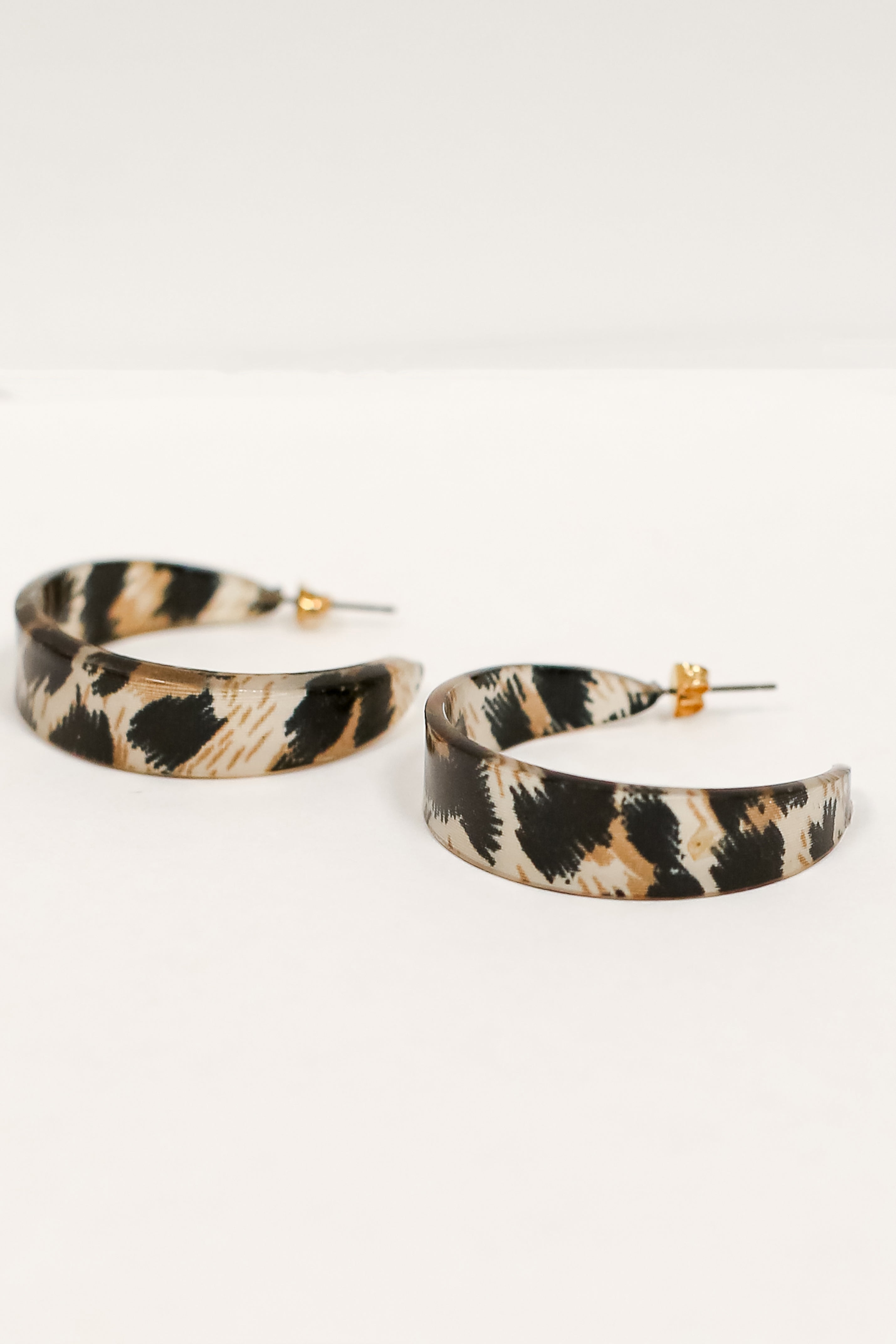 FINAL SALE - Sierra Acrylic Leopard Hoop Earrings