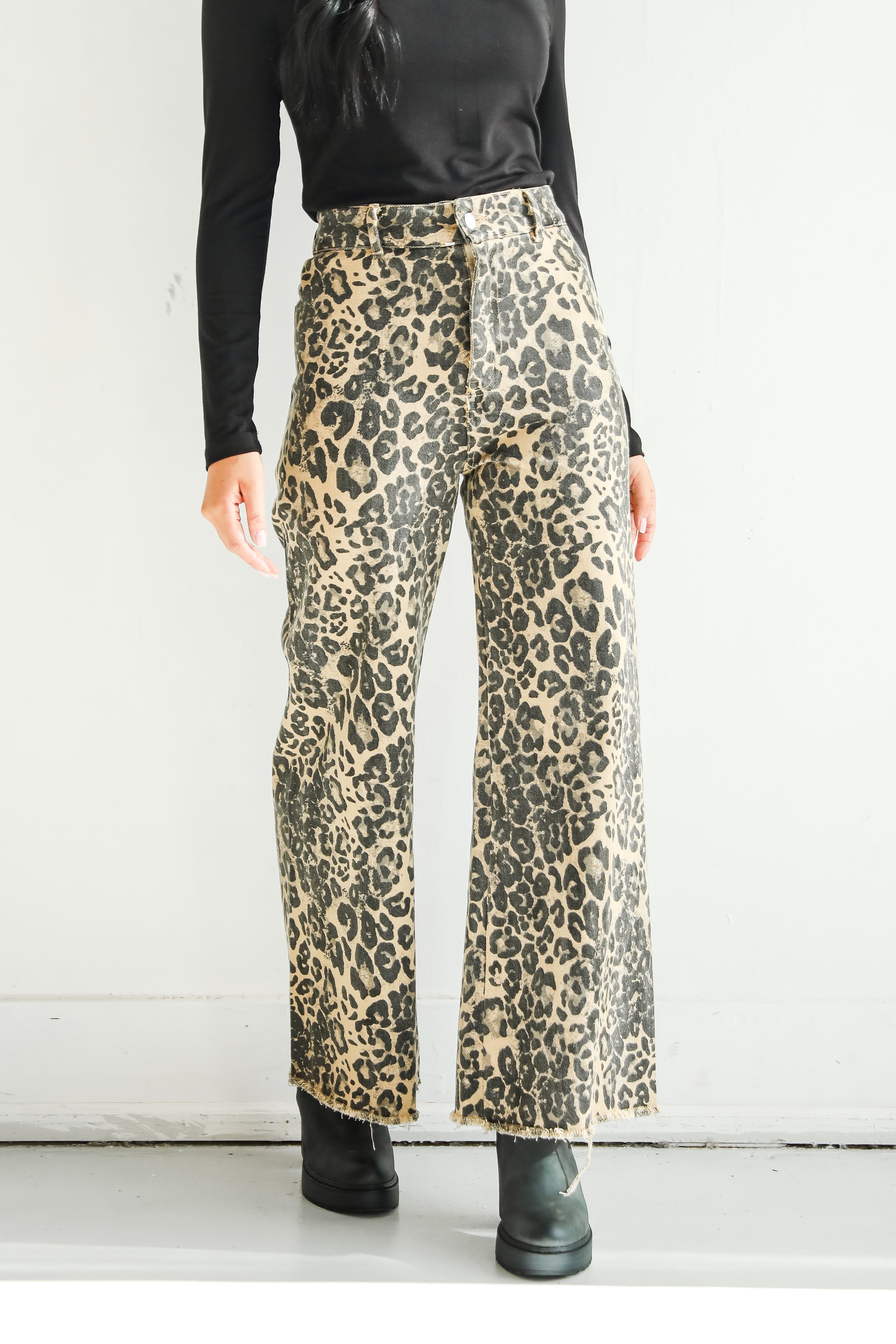 Poised Curation Leopard Wide Leg Jeans