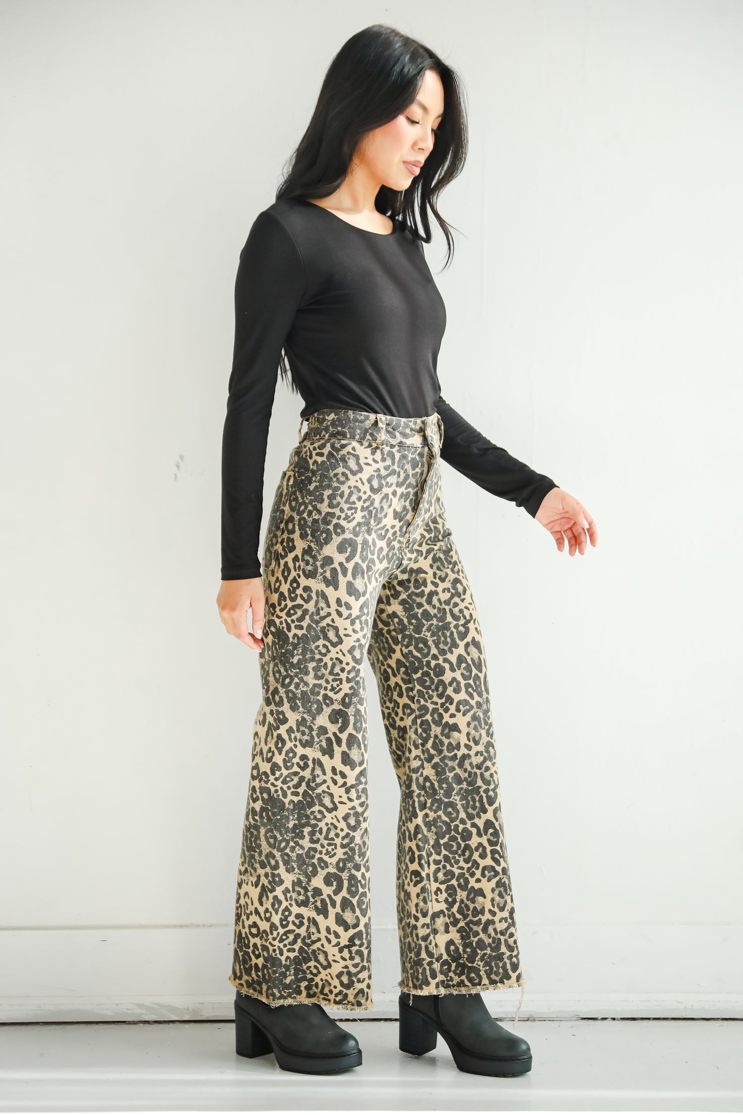 Poised Curation Leopard Wide Leg Jeans