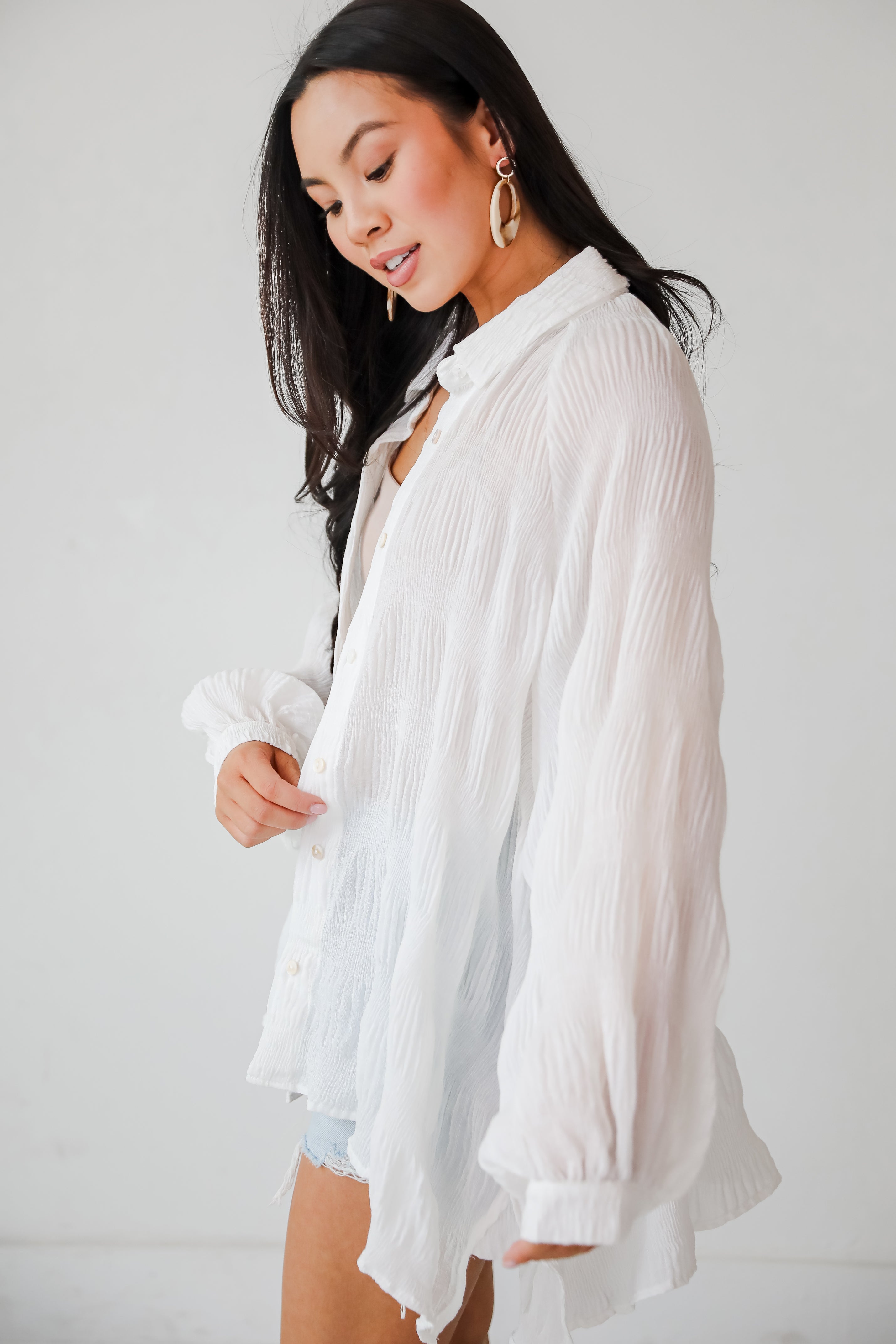 Seasonally Lovely Off White Textured Button-Up Blouse