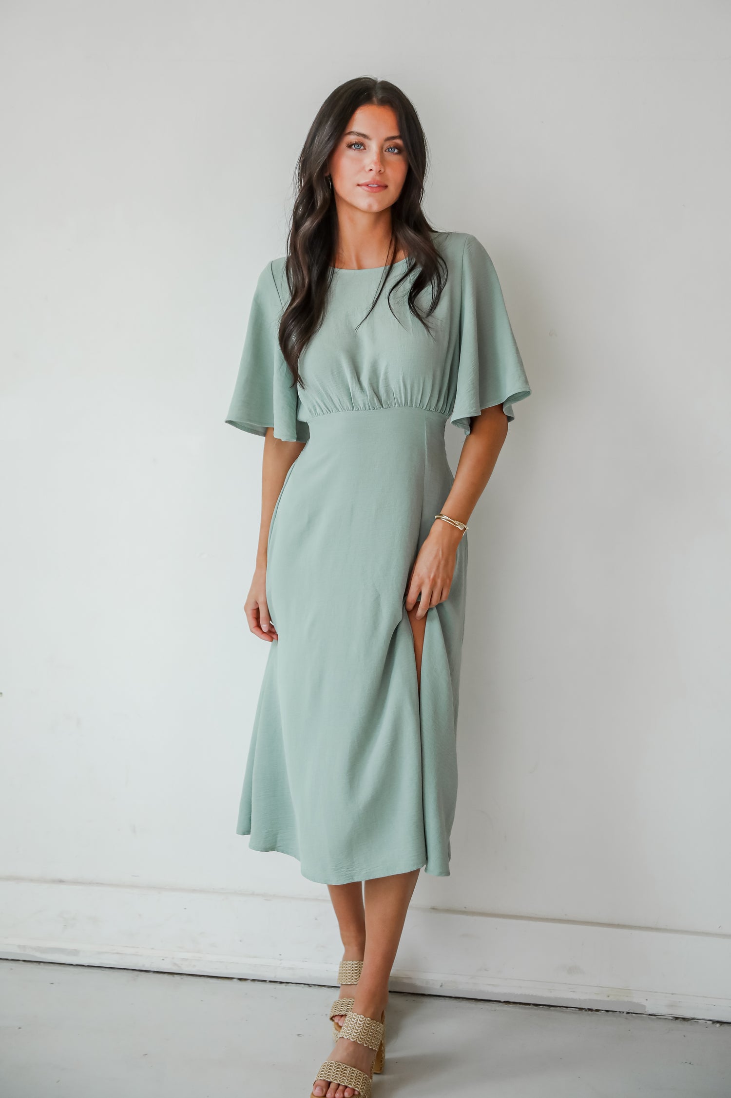 Immaculate Aura Sage Midi Dress