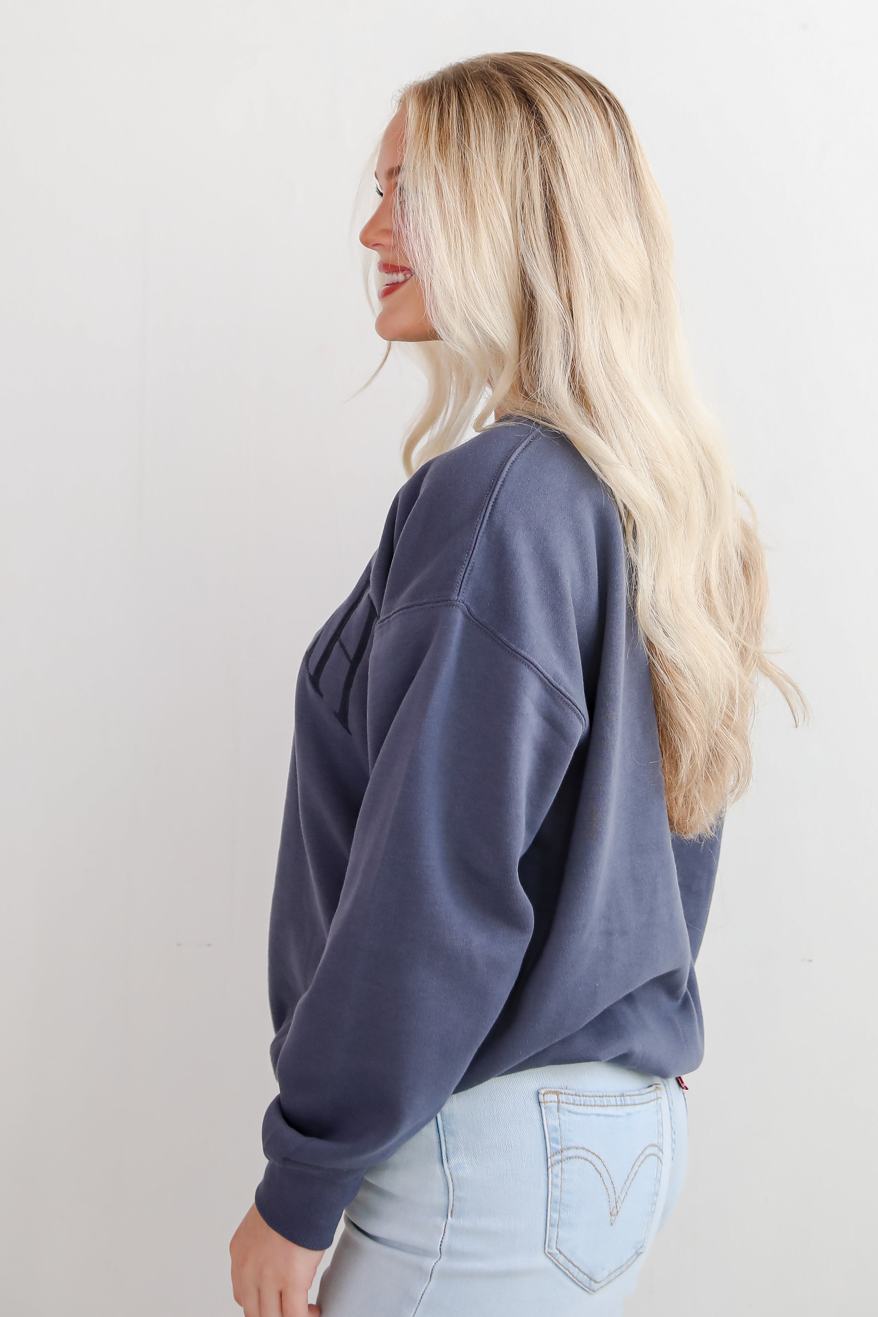 Savannah Embroidered Sweatshirt