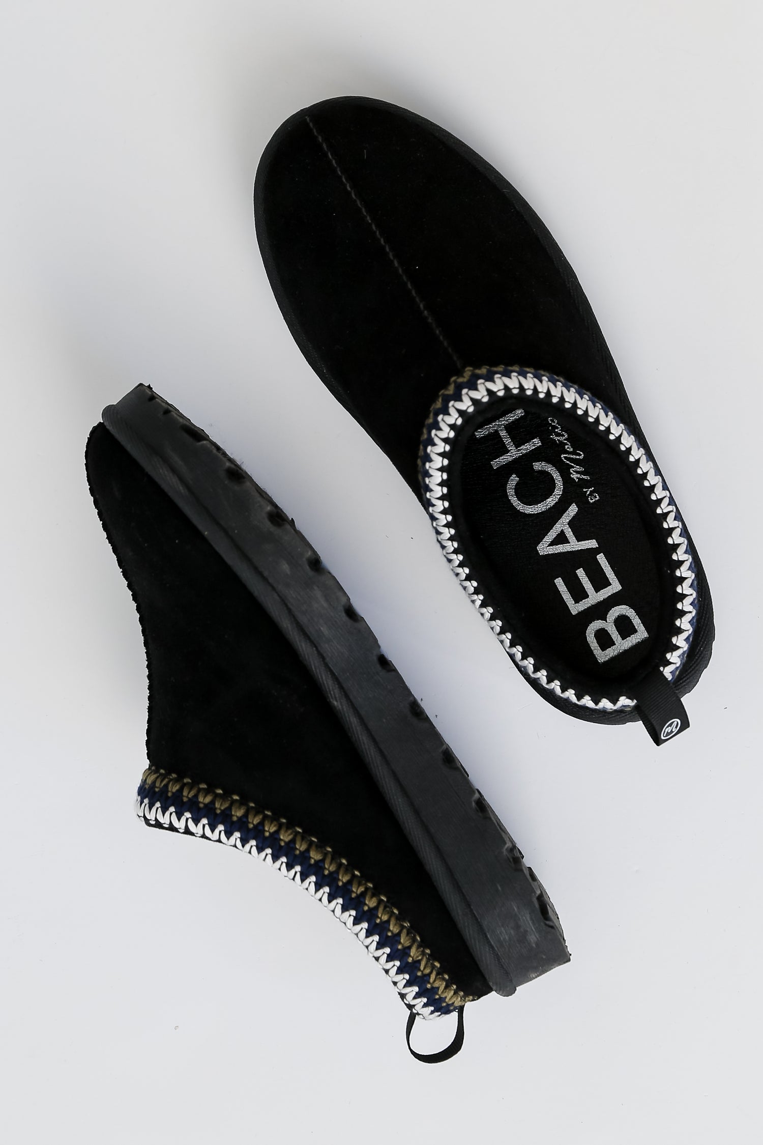 black slippers for women