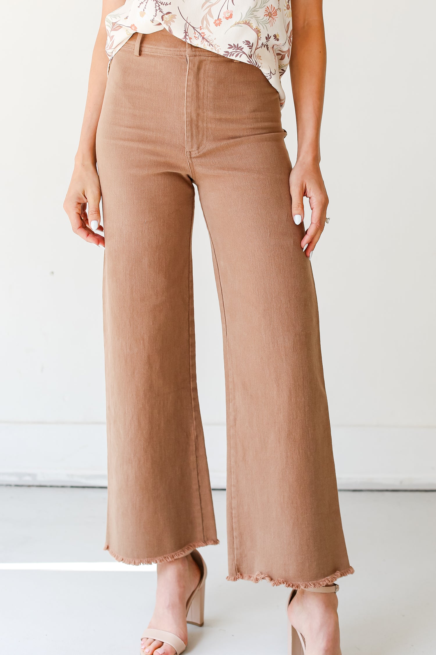 tan Wide Leg Jeans close up