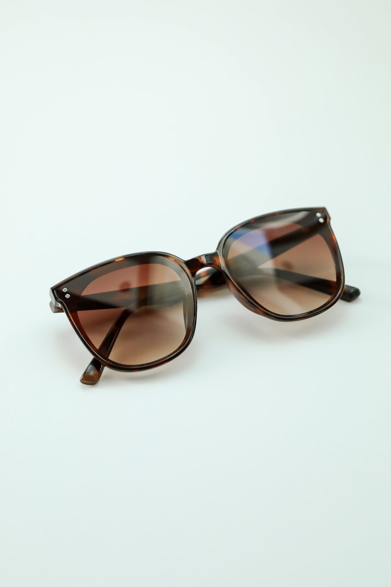 Pep Talk Tortoise Square Sunglasses