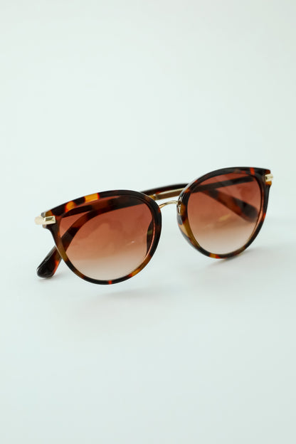 Chic Possibilities Tortoise Round Sunglasses