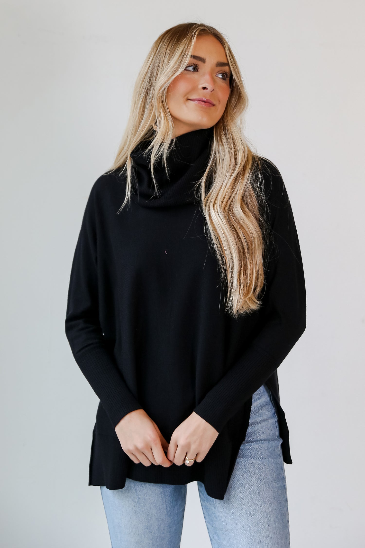 FINAL SALE - Gabby Turtleneck Oversized Sweater