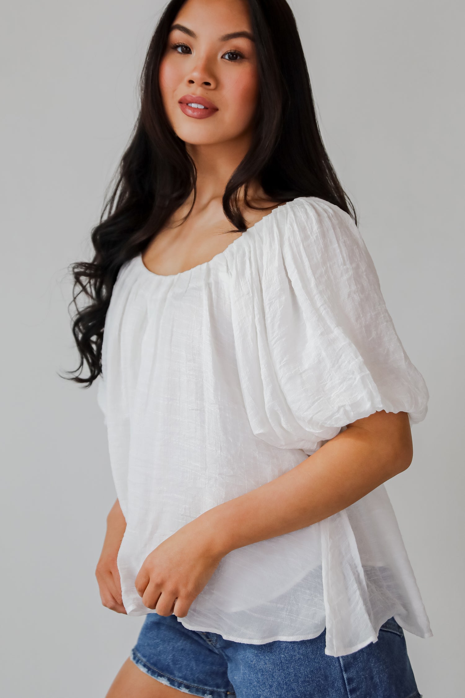 Simply Pretty White Puff Sleeve Blouse