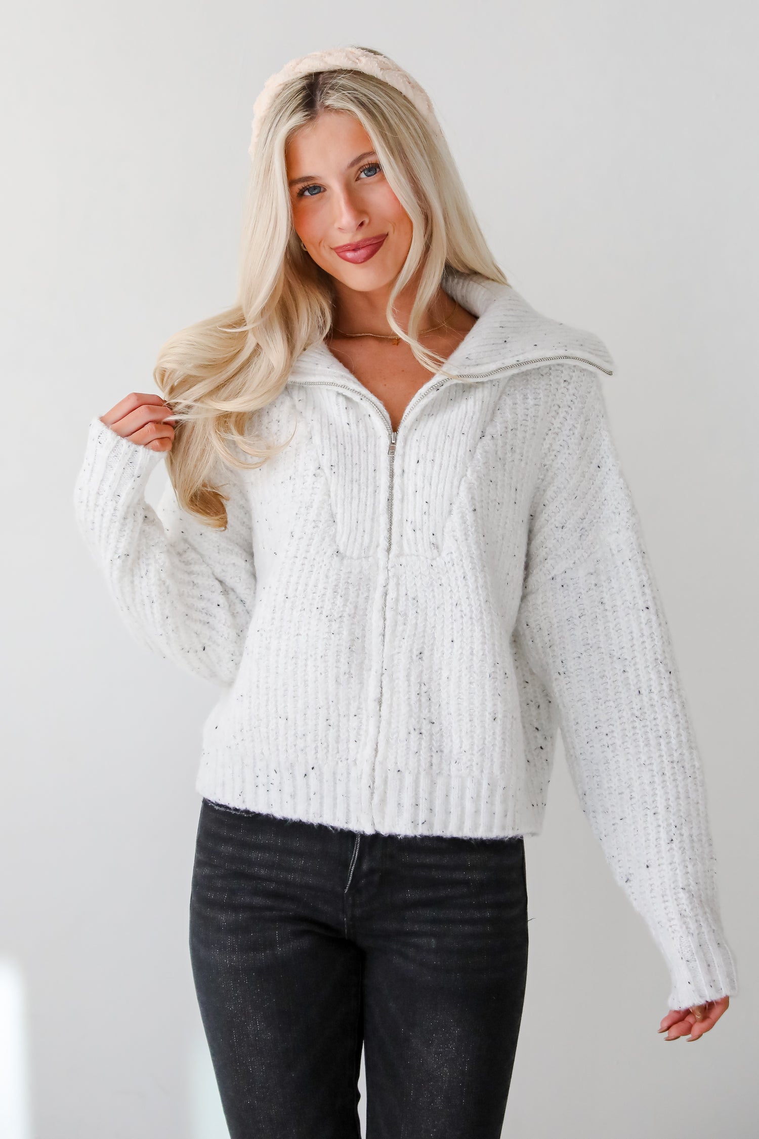 Cozy Agenda White Zip-Up Sweater