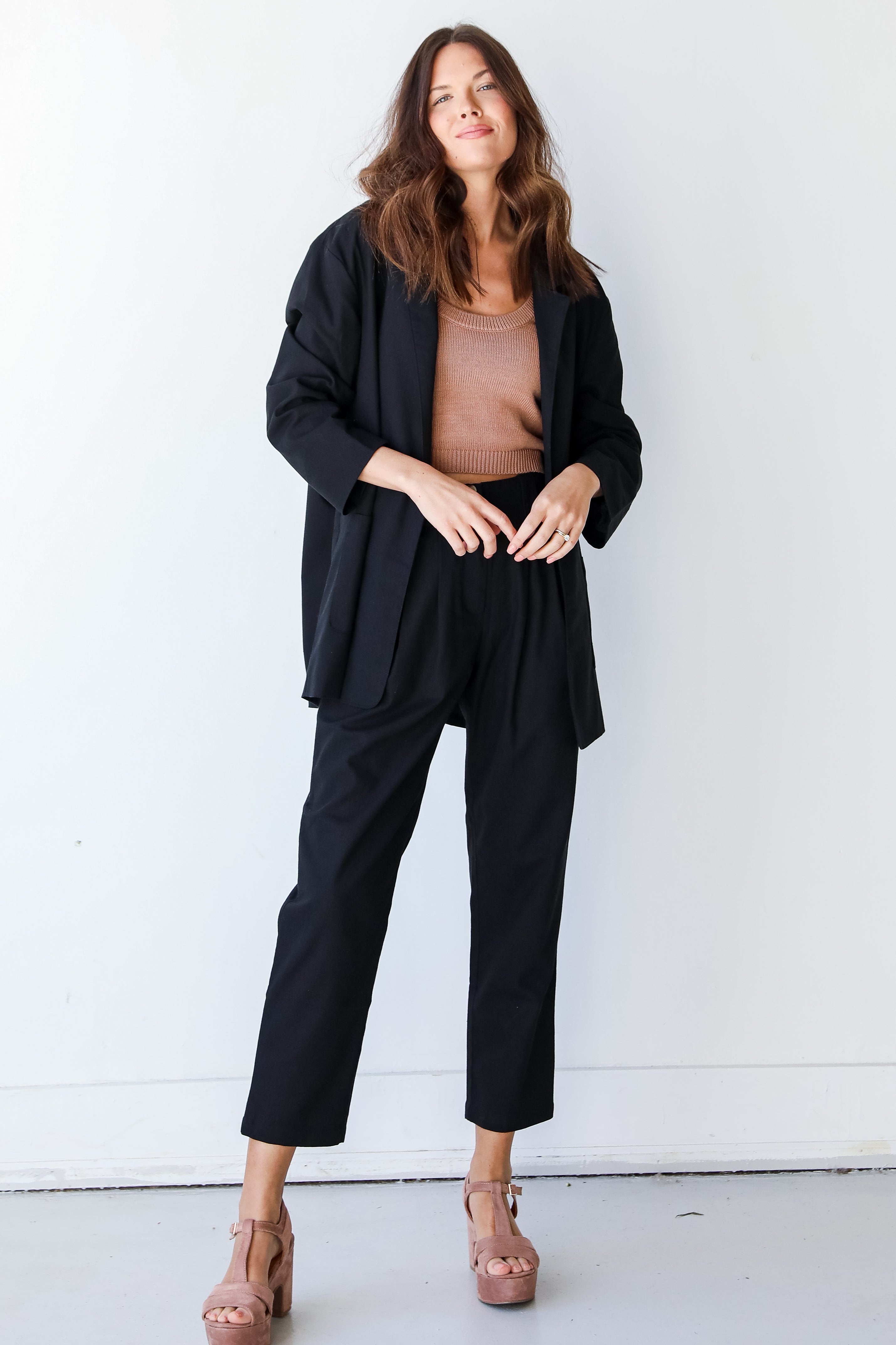 Linen Blazer in black on model