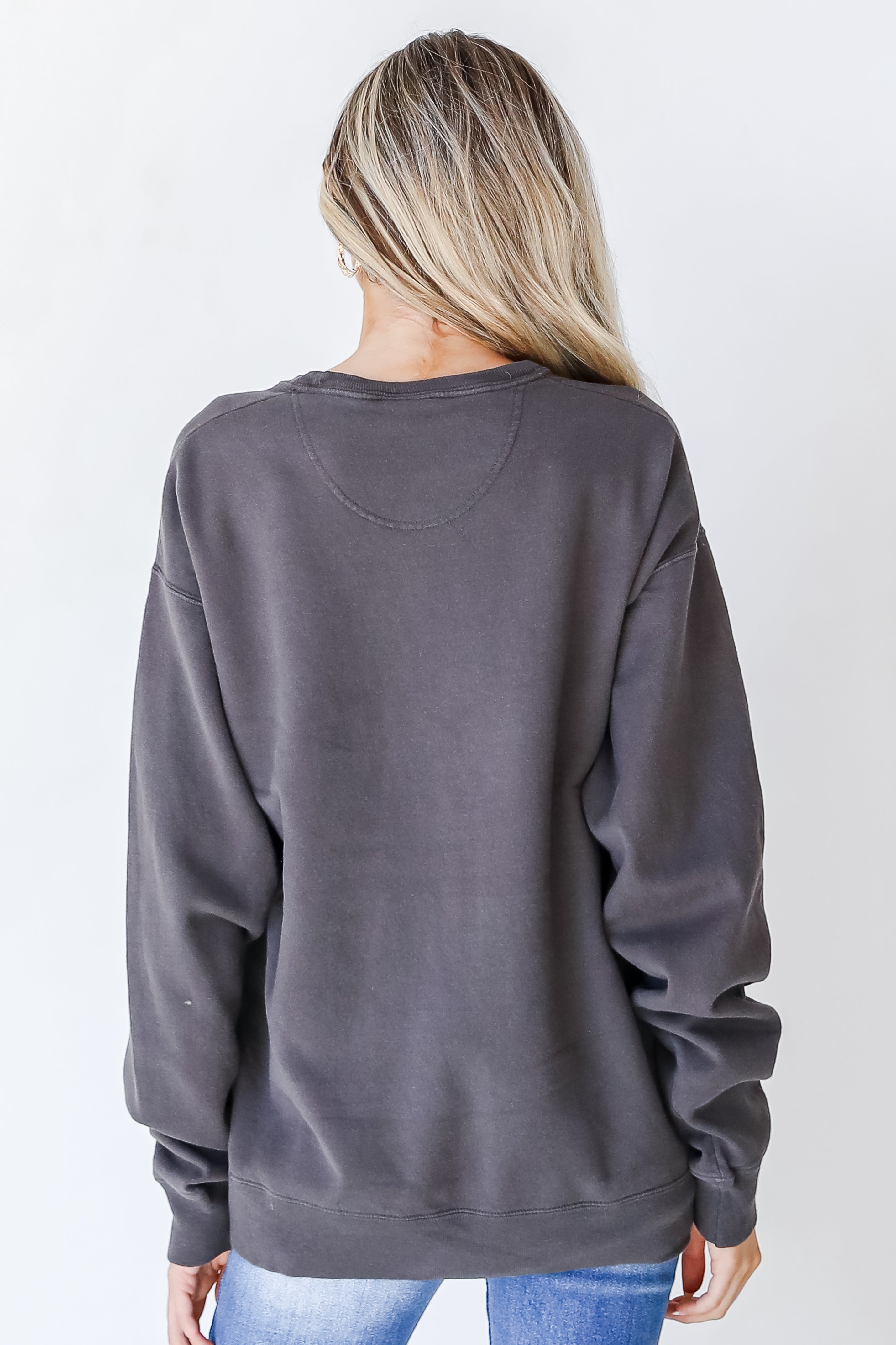 Suwanee Georgia Pullover back view